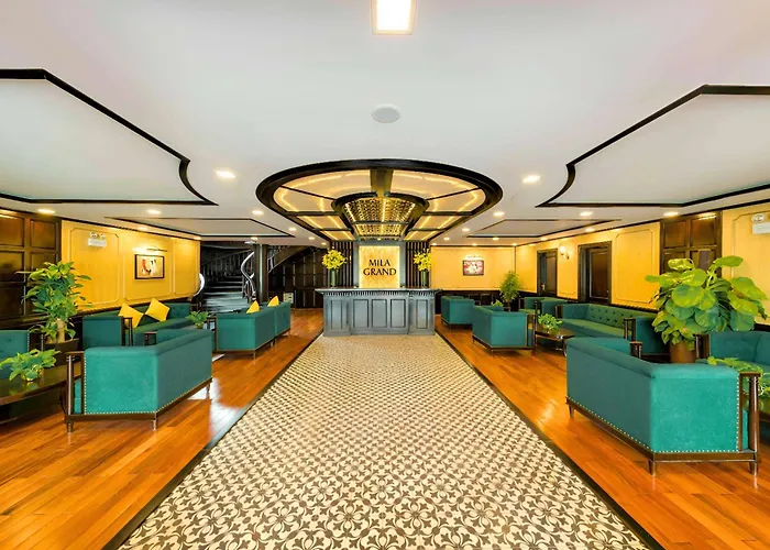 Botel Mila Grand Luxury Cruise Hạ Long