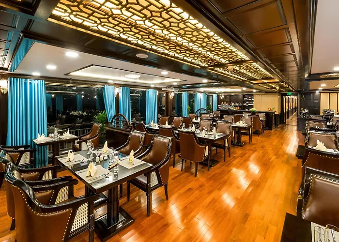 Botel Mila Grand Luxury Cruise